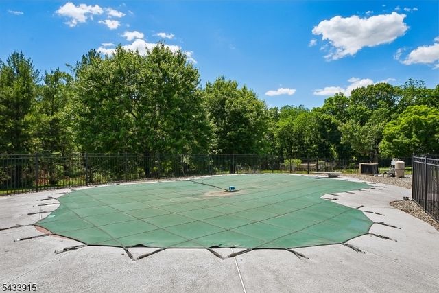 45 Adams Dr, Montgomery Twp., NJ 08502