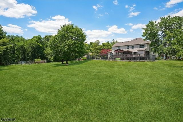 45 Adams Dr, Montgomery Twp., NJ 08502