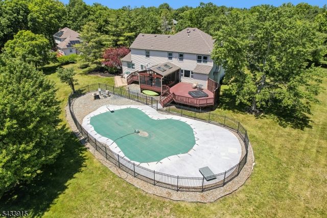 45 Adams Dr, Montgomery Twp., NJ 08502