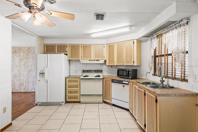 5316 53RD AVENUE E K28, Bradenton, FL 34203