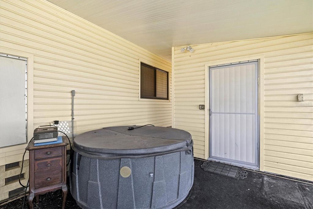 Image 34 of property listing at 5316 53RD AVENUE E K28, Bradenton, FL 34203