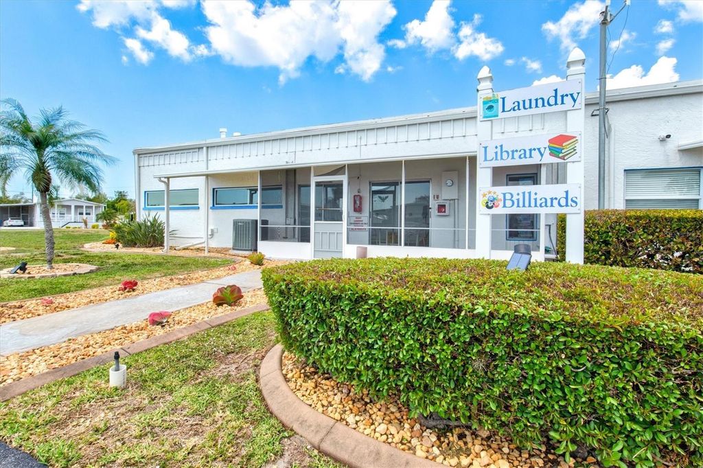Image 50 of property listing at 5316 53RD AVENUE E K28, Bradenton, FL 34203