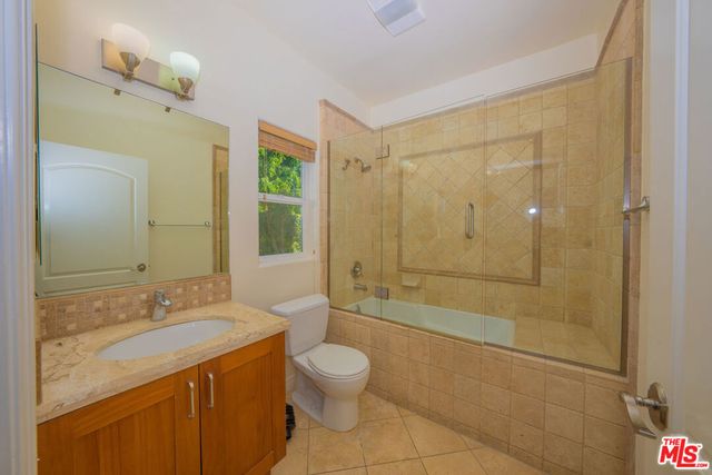 626 E Orange Grove Avenue 105, Burbank, CA 91501