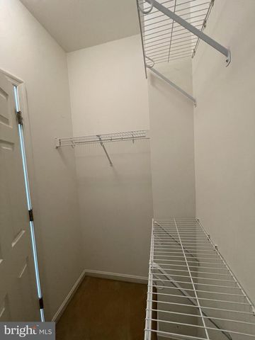 56 CASTEEL DR, Martinsburg, WV 25404