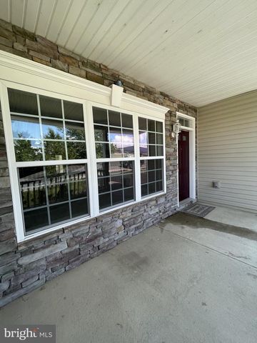 56 CASTEEL DR, Martinsburg, WV 25404