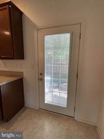 56 CASTEEL DR, Martinsburg, WV 25404