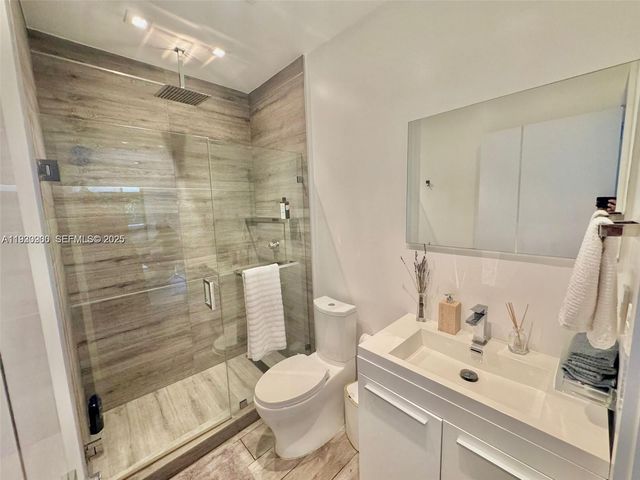 1150 98th St 10, Bay Harbor Islands, FL 33154