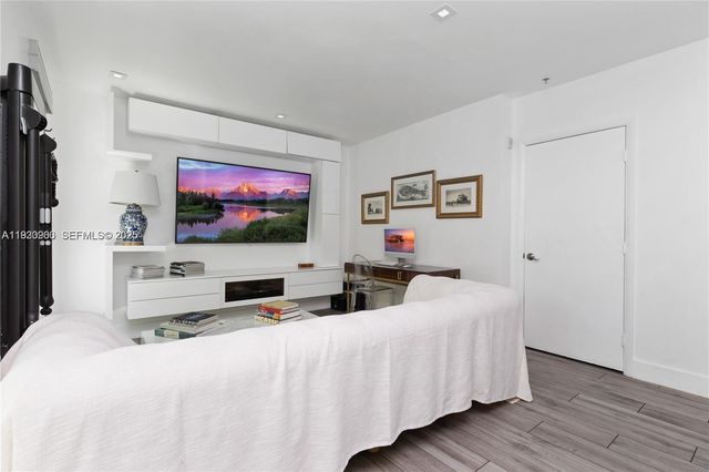 1150 98th St 10, Bay Harbor Islands, FL 33154