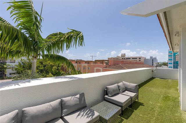 1150 98th St 10, Bay Harbor Islands, FL 33154