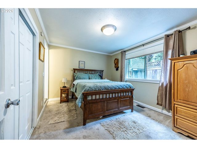 2798 FIRWOOD Way, Eugene, OR 97401