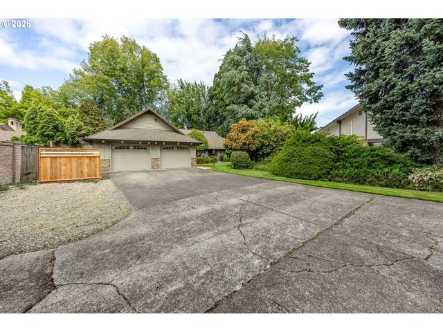 2798 FIRWOOD Way, Eugene, OR 97401