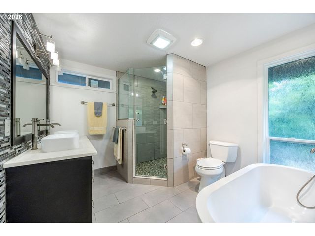 2798 FIRWOOD Way, Eugene, OR 97401