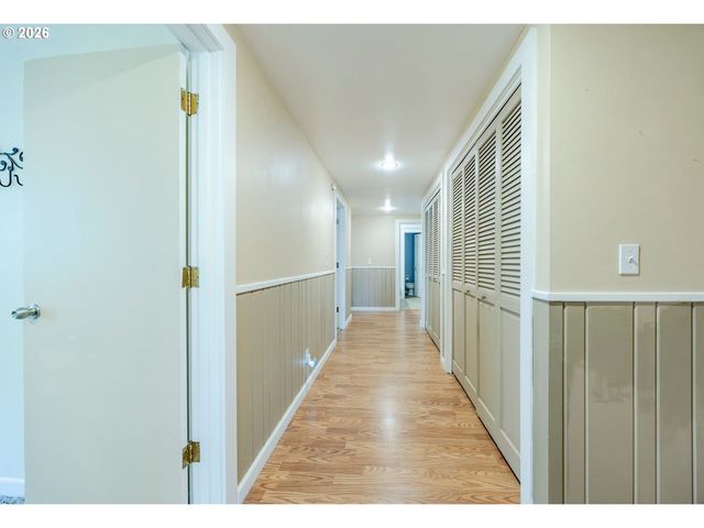 2798 FIRWOOD Way, Eugene, OR 97401