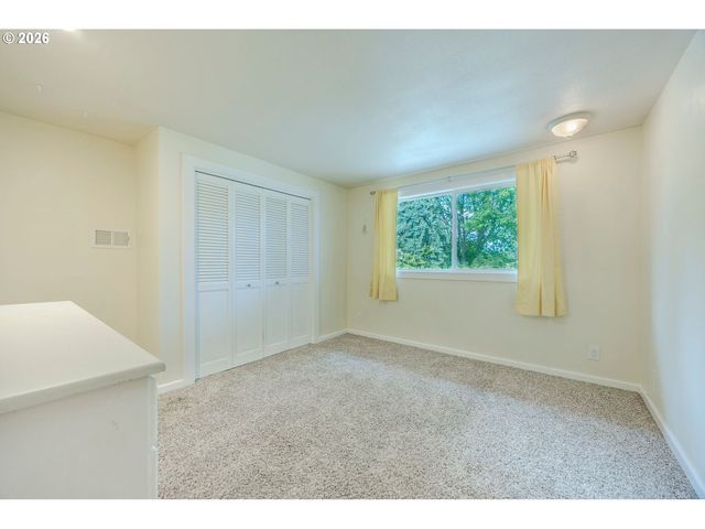 2798 FIRWOOD Way, Eugene, OR 97401