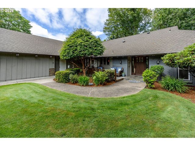 2798 FIRWOOD Way, Eugene, OR 97401