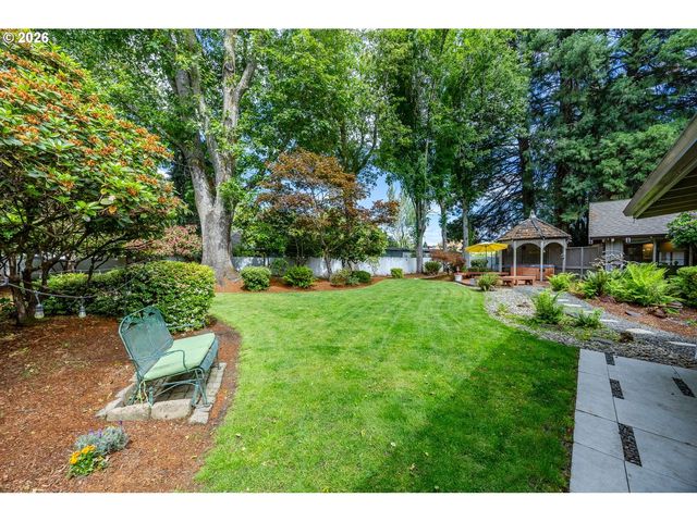 2798 FIRWOOD Way, Eugene, OR 97401