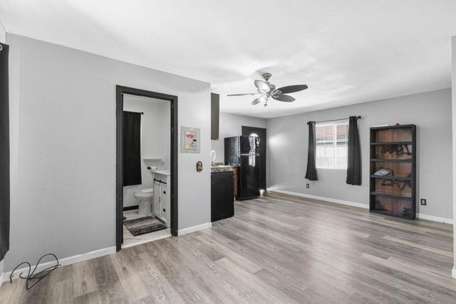 12 Eastern Drive, Watsonville, CA 95076