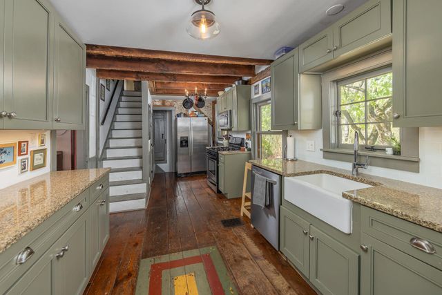 20 N MAIN ST, Mullica Hill, NJ 08062