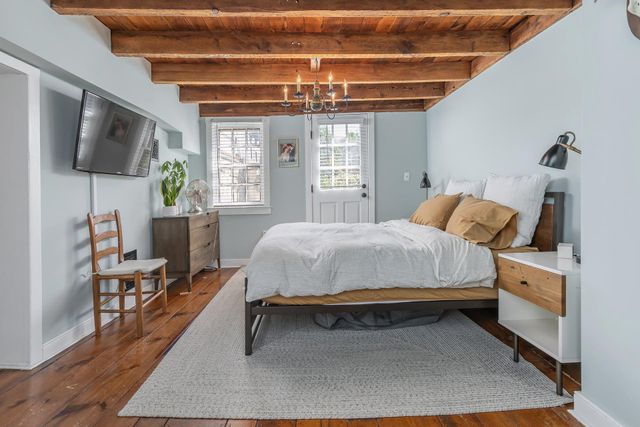 20 N MAIN ST, Mullica Hill, NJ 08062