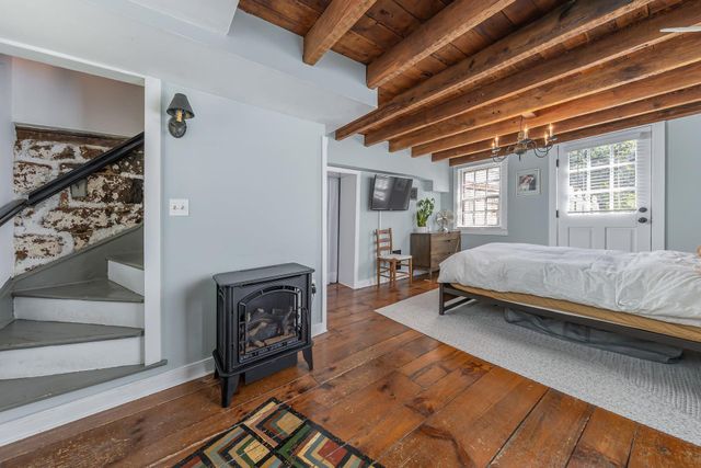 20 N MAIN ST, Mullica Hill, NJ 08062