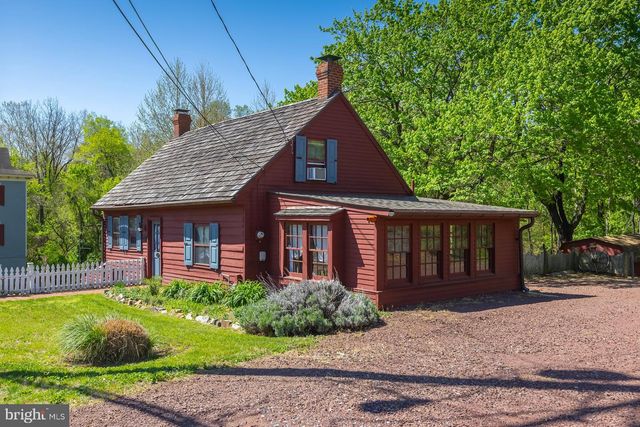 20 N MAIN ST, Mullica Hill, NJ 08062