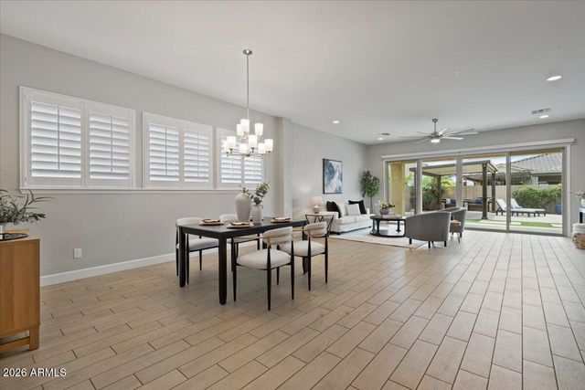 21247 W MEADOWBROOK Avenue, Buckeye, AZ 85396