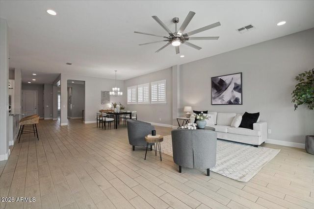 21247 W MEADOWBROOK Avenue, Buckeye, AZ 85396