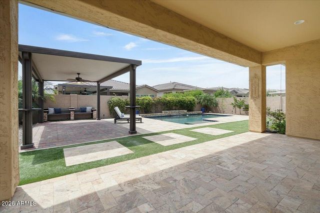 21247 W MEADOWBROOK Avenue, Buckeye, AZ 85396