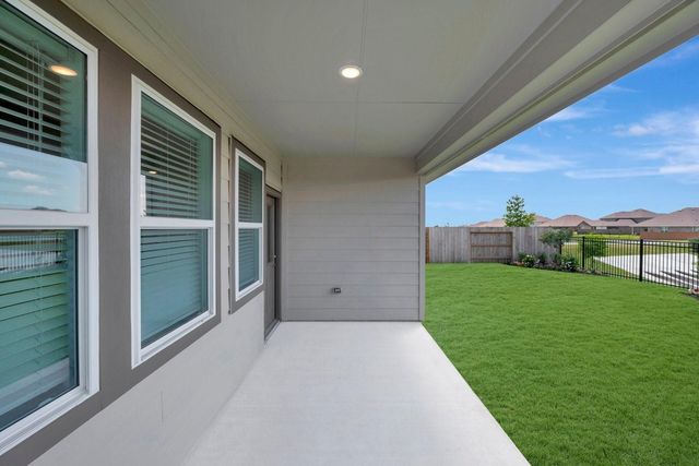 526 Samuel Ridge Drive, Dayton, TX 77535