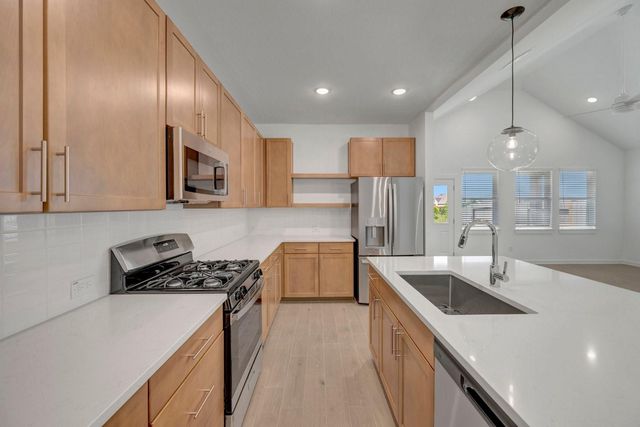 526 Samuel Ridge Drive, Dayton, TX 77535