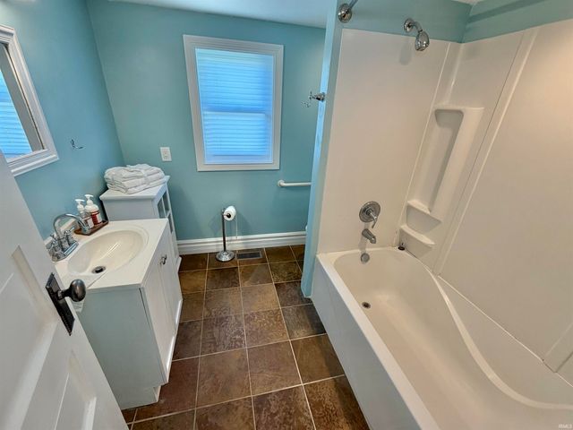 503 N Davis Street, Walton, IN 46994