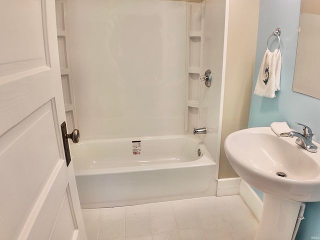 503 N Davis Street, Walton, IN 46994