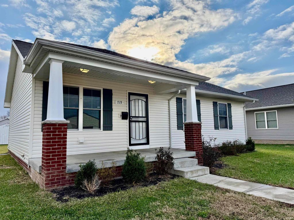 719 Wedeking Avenue, Evansville, IN 47711