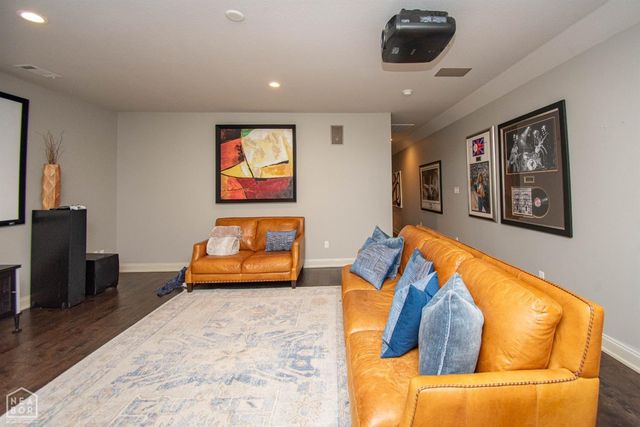 709 E lawson, Jonesboro, AR 72404