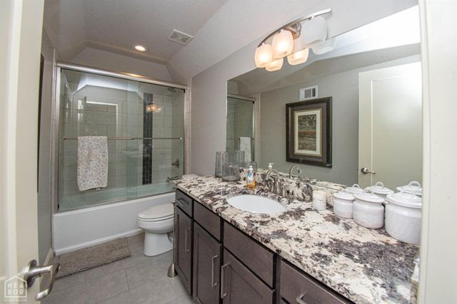 709 E lawson, Jonesboro, AR 72404