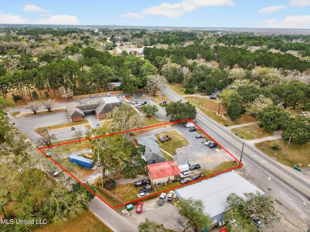 7621 Elder Ferry Road, Moss Point, MS 39563