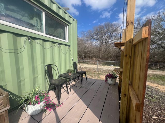 128 Arrowhead CT A, Bastrop, TX 78602