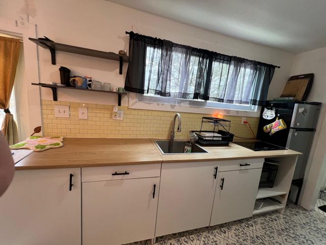 128 Arrowhead CT A, Bastrop, TX 78602