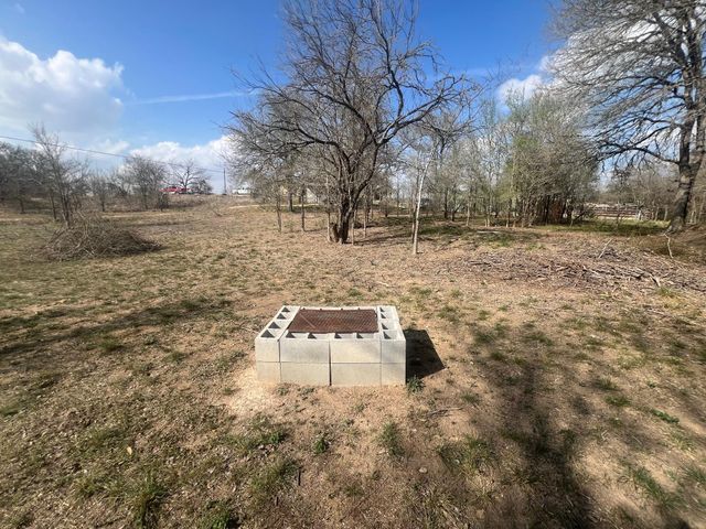 128 Arrowhead CT A, Bastrop, TX 78602