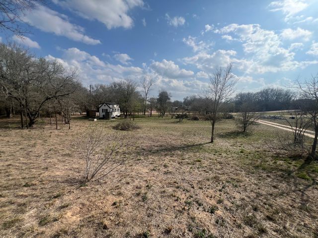 128 Arrowhead CT A, Bastrop, TX 78602