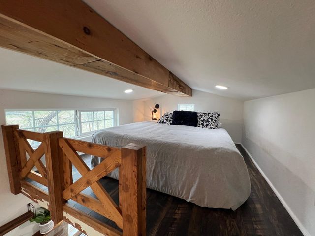 128 Arrowhead CT A, Bastrop, TX 78602