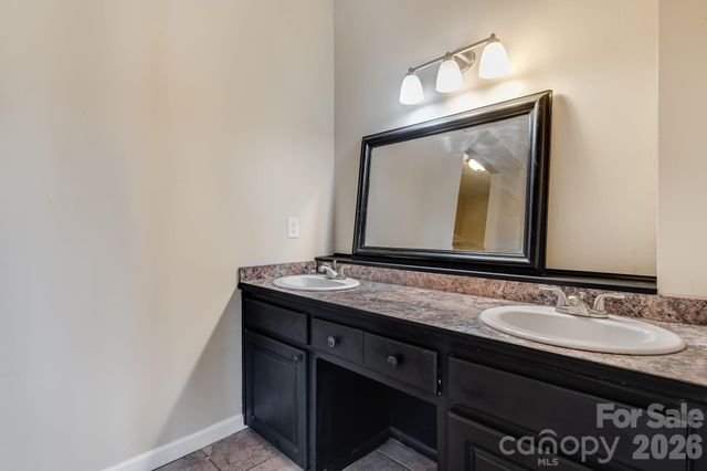 188 California Branch, Union Mills, NC 28167