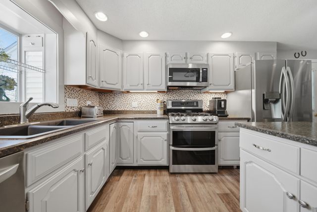 11 River Road, Amherst, NH 03031