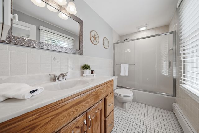 11 River Road, Amherst, NH 03031
