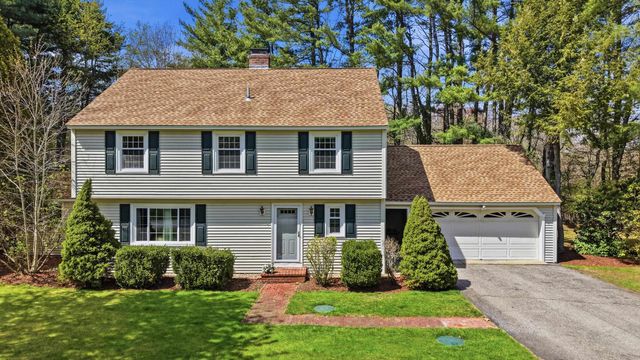 11 River Road, Amherst, NH 03031