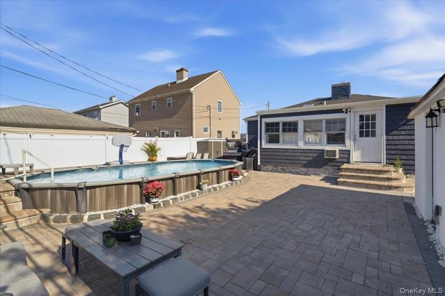 34 Polk Street, Freeport, NY 11520