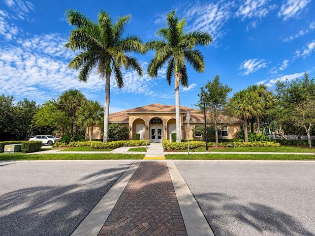 5984 MONTERRA CLUB Drive NW, Lake Worth, FL 33463