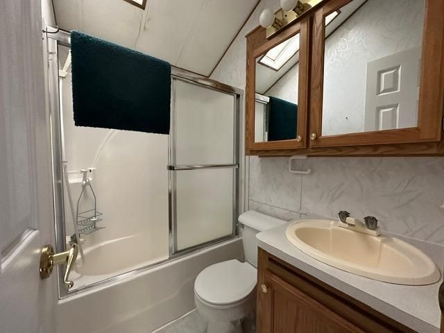 147 Vacation, Edgerton, WI 53534