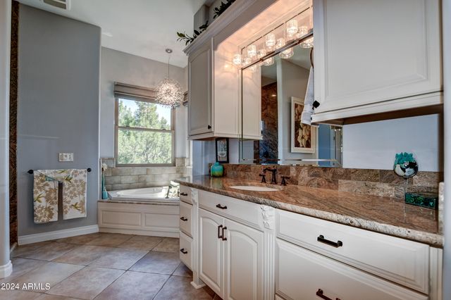 461 Rockrimmon Circle, Prescott, AZ 86303