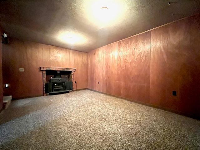 1754 E 1310 Road, Lawrence, KS 66044